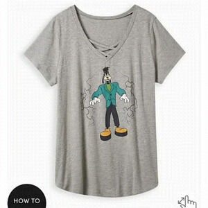 NWT DISNEY halloween Goofy Torrid Shirt. 1x, 14/16,  Gray, Relaxed Fit.